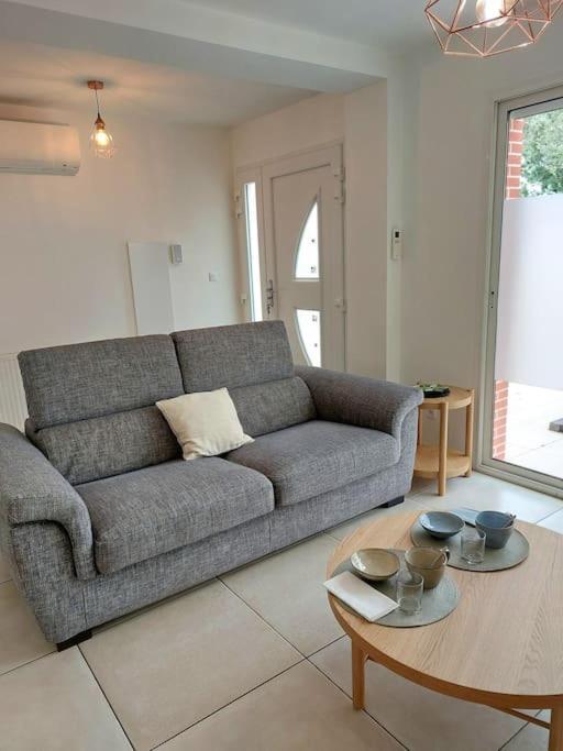 شقة T3 Climatise, Parking Et Jardin Quartier Des Marots A كولومييه المظهر الخارجي الصورة